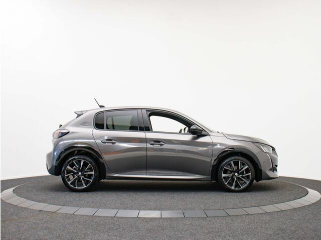 Peugeot 208 1.2PT 100PK GT | Private Lease 399,- | Achteruitrijcamera | Park