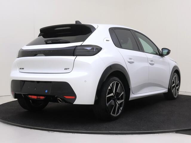 Peugeot 208 1.2 PureTech 100PK GT | Camera | Sport uitvoering | Climate control | Keyless start |