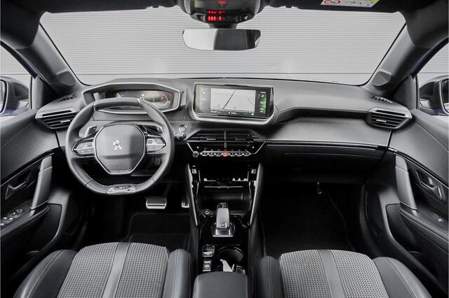 Peugeot 208 1.2 PureTech GT-Line 130PK Automaat CarPlay Camera 17"