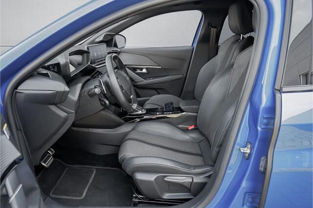 Peugeot 208 1.2 PureTech GT-Line 130PK Automaat CarPlay Camera 17"