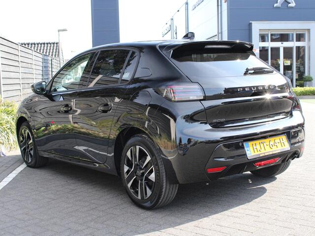 Peugeot 208 Allure 1.2 PureTech 100PK Navigatie, Stoelverwarming, Camera achter, Parkeerhulp voor & Achter, Lichtmetalen velgen