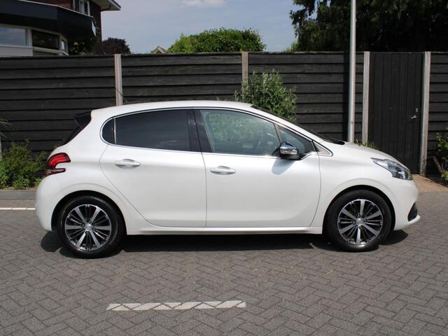 Peugeot 208 1.2 PureTech Allure