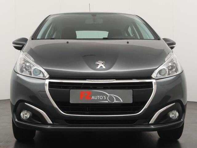 Peugeot 208 1.2 PureTech Blue Lion - Navigatie - Trekhaak - Parkeersensoren - Airconditioning