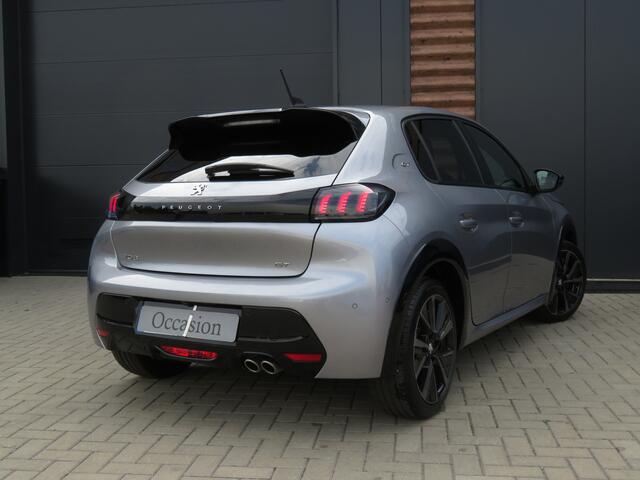 Peugeot 208 1.2 PureTech GT Airco ACC Cr-Control CarPlay Panoramadak