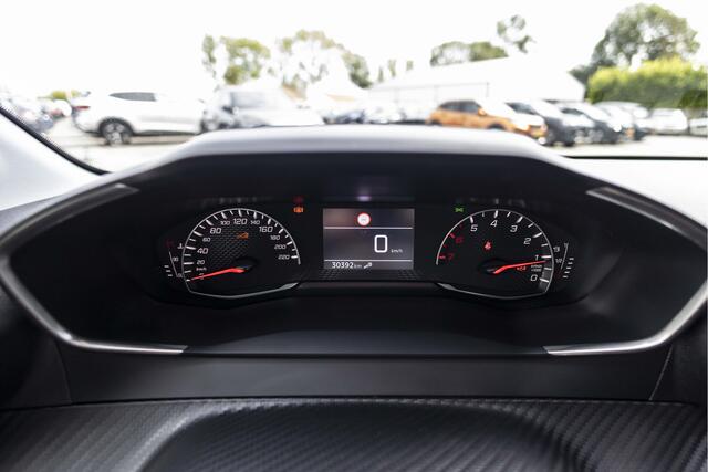 Peugeot 208 1.2 PureTech 75 Active | Carplay | Parkeersens. | LED