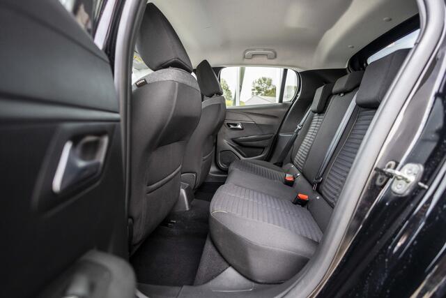 Peugeot 208 1.2 PureTech 75 Active | Carplay | Parkeersens. | LED
