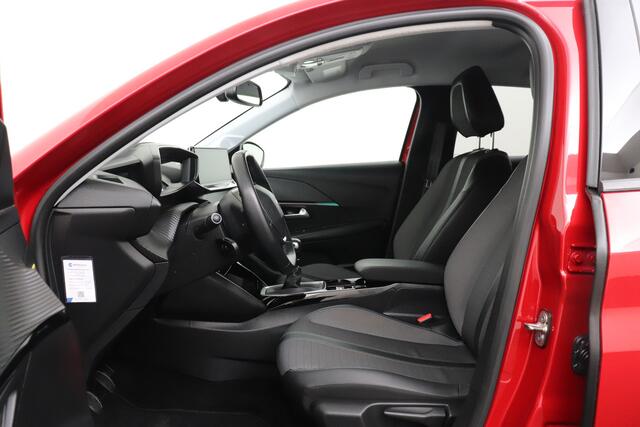 Peugeot 208 1.2 101 PK Allure Camera Climate Carplay 3D-Dashboard DAB
