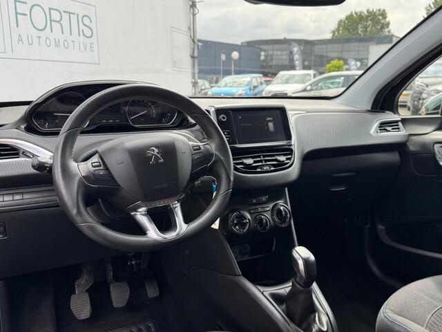 Peugeot 208 1.2 PureTech Signature AIRCO | CARPLAY |NAVI