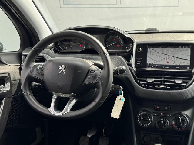 Peugeot 208 1.2 PureTech Signature AIRCO | CARPLAY |NAVI