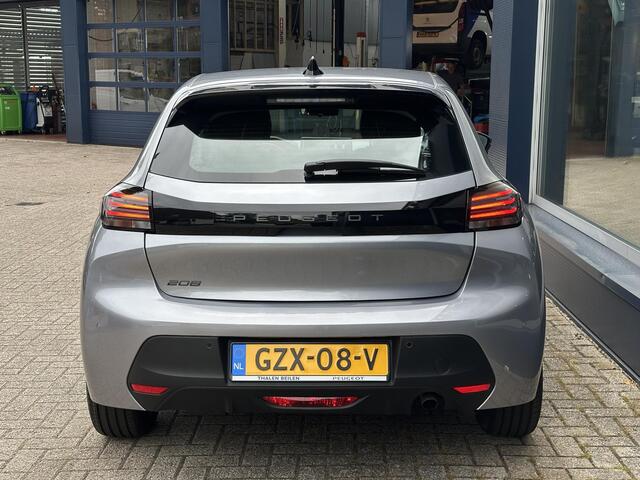 Peugeot 208 1.2 Style | Ruim ¤ 4.000 DEMO Voordeel | Navigatie | Private Lease Vanaf ¤ 359 P/M ! | LED Verlichting | Cruise Control | Airco | Parkeersensoren | Draadloos Apple Carplay & Android Auto | Leren Stuurwiel |