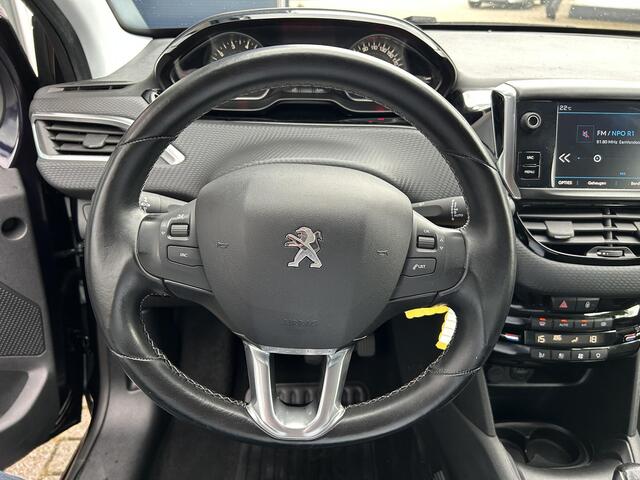 Peugeot 208 1.2 Turbo 110 PK Allure | Trekhaak 1150KG | Zeer Compleet | Navigatie | Climate Control | Cruise Control | Parkeersensoren | Comfort Stoelen | Lichtmetalen Velgen | LED Dagrijverlichting |