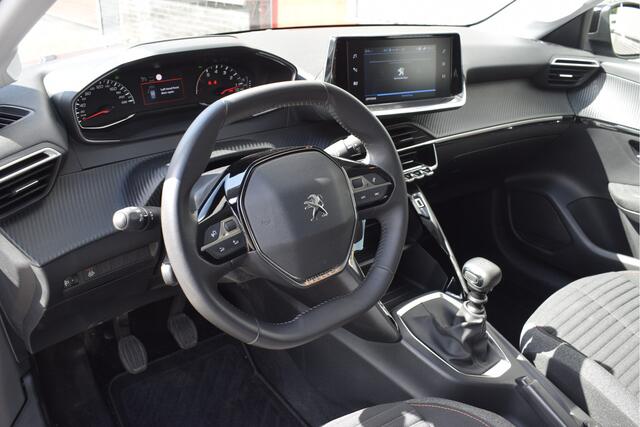 Peugeot 208 1.2 PureTech Active Pack Trekhaak, Carplay, DAB, PDC, NAP