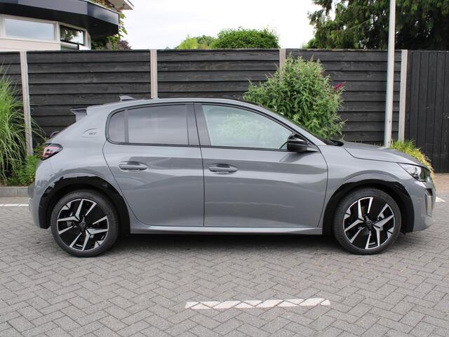 Peugeot 208 GT 1.2 Hybrid 100PK e-DCS6 Automaat Navigatie, Camera Voor & Achter, Panoramadak, Keyless, Apple Carplay, Android Auto