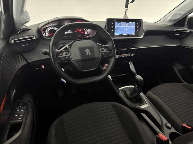 Peugeot 208 1.2 PureTech Airco Carplay Cruise LED Navigatie 16"LMV PDC
