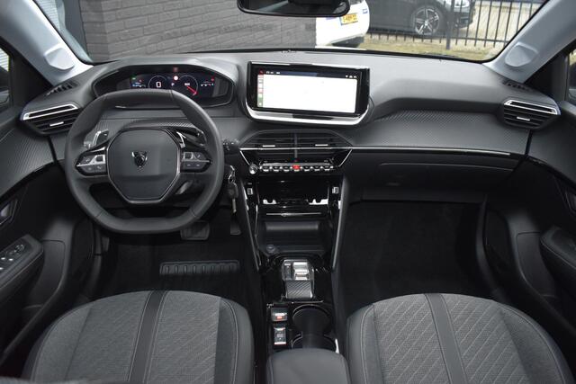 Peugeot 208 Hybrid 100PK e-DCS6 Allure | Navi | PDC | Incl. garantie