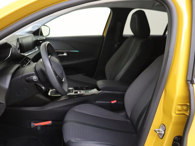 Peugeot 208 1.2 100PK PureTech Allure Keyless | Parkeerhulp | Climate Controle | FR