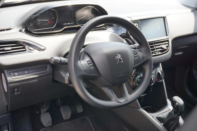 Peugeot 208 1.2 PureTech Blue Lease Active | Carplay | Cruise |