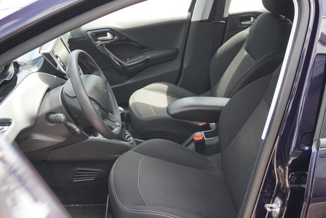 Peugeot 208 1.2 PureTech Blue Lease Active | Carplay | Cruise |