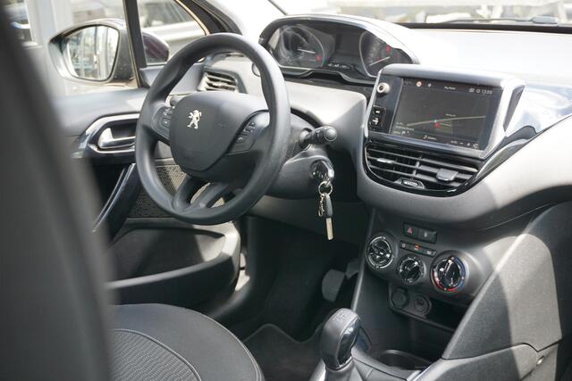 Peugeot 208 1.2 PureTech Blue Lease Active | Carplay | Cruise |
