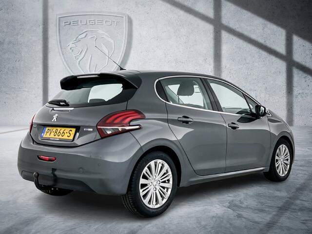 Peugeot 208 82pk Allure | Rijklaar | navi | parkeersensoren | trekhaak vast
