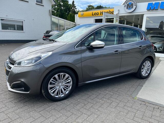 Peugeot 208 1.2 ALLURE AUT, NAVI, CRUISE perfecte staat!
