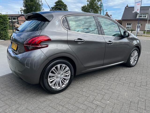 Peugeot 208 1.2 ALLURE AUT, NAVI, CRUISE perfecte staat!