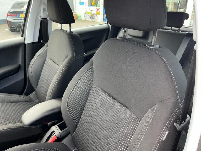 Peugeot 208 1.2 ALLURE AUT, NAVI, CRUISE perfecte staat!
