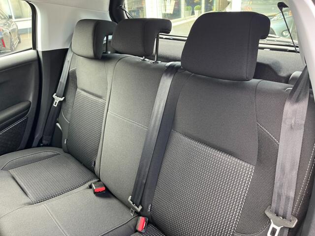 Peugeot 208 1.2 ALLURE AUT, NAVI, CRUISE perfecte staat!