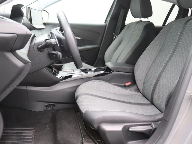 Peugeot 208 1.2 Hybrid Allure 110PK e-DCS6 full led, cruise control, navigatie, achteruitrijcamera, stoelverwarming voor, keyless, 16" lichtmetaal