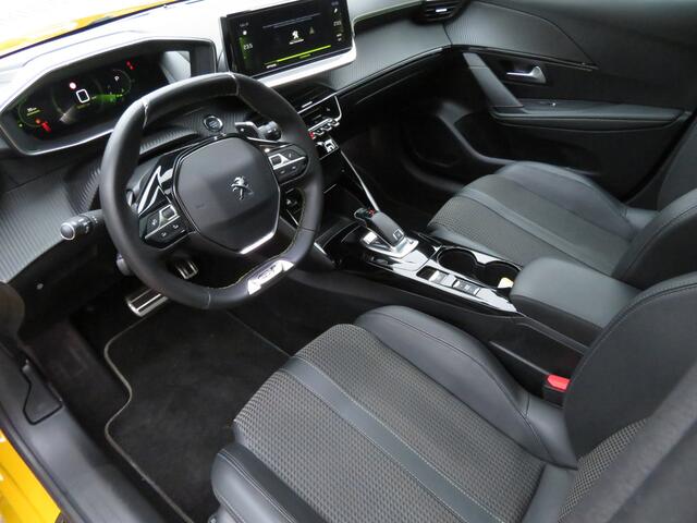 Peugeot 208 1.2 PureTech Automaat GT Pack 1e Eigenaar Airco ACC Cr-Control CarPlay Panoramadak