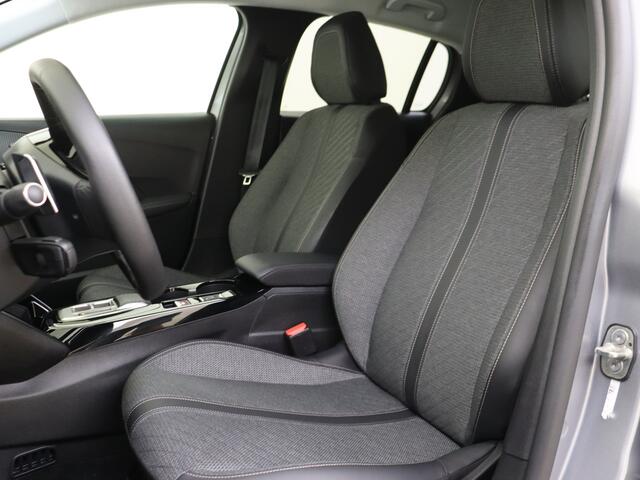 Peugeot 208 Hybrid 100PK e-DCS6 Allure | Adaptive cruise | Stoelverwarming | Keyless entry