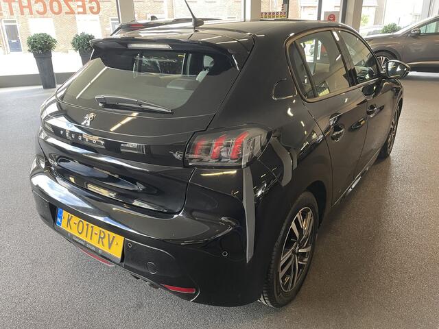 Peugeot 208 1.2 PureTech 100pk Allure NAVIGATIE-CLIMATE CONTROL-PARKEERSENSOREN