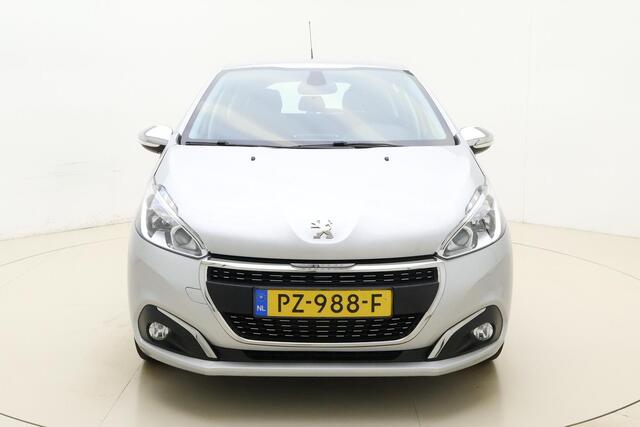 Peugeot 208 1.2 PureTech Blue Lease Executive | Climate Control | Armsteun voor | Parkeerhulp achter | Lichtmetaal 16inch | Navigatie