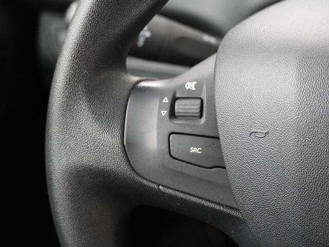 Peugeot 208 1.2 PureTech Blue Lion - Navigatie - Cruise Control - Parkeersensoren