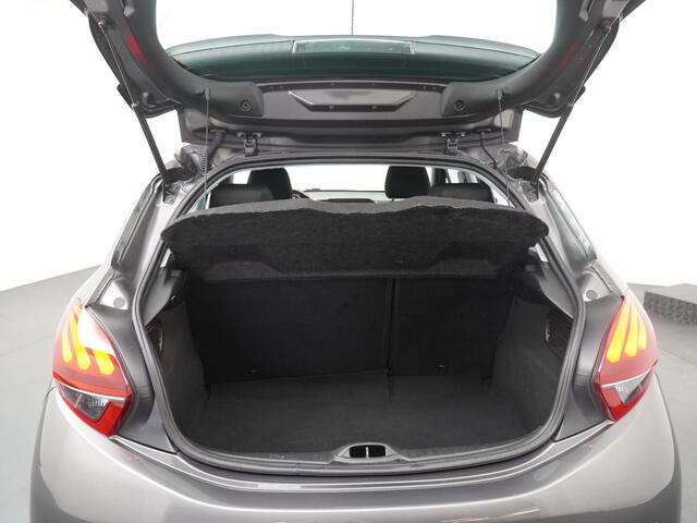 Peugeot 208 1.2 PureTech Blue Lion - Navigatie - Cruise Control - Parkeersensoren