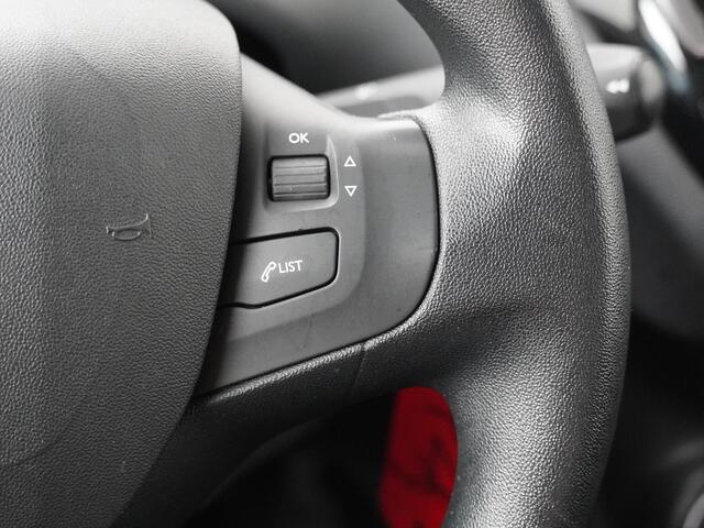 Peugeot 208 1.2 PureTech Blue Lion - Navigatie - Cruise Control - Parkeersensoren
