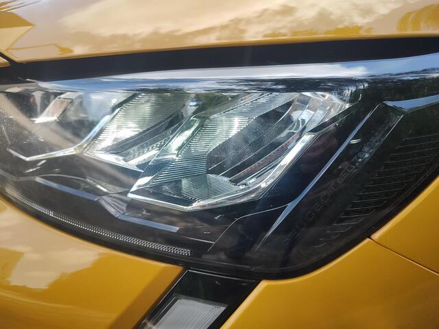 Peugeot 208 1.2 PureTech Allure 360-Camera Navi-Carplay Led Cruise-Control Stoelverwarming