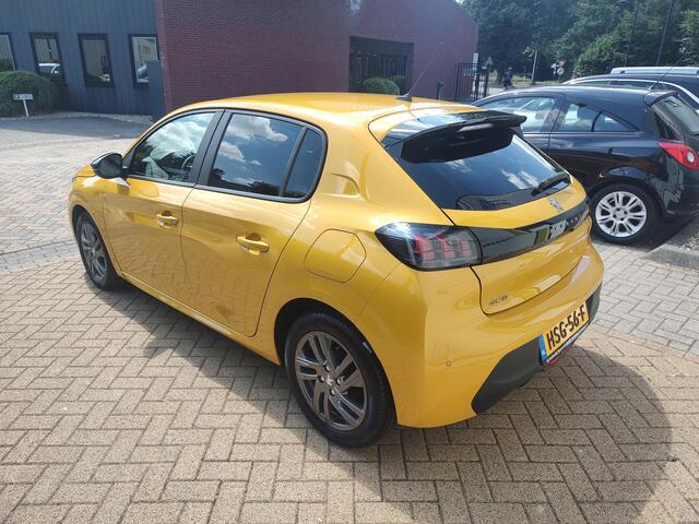 Peugeot 208 1.2 PureTech Allure 360-Camera Navi-Carplay Led Cruise-Control Stoelverwarming
