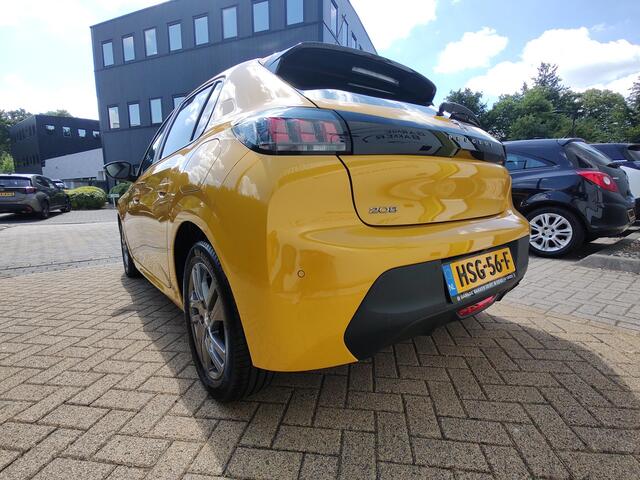 Peugeot 208 1.2 PureTech Allure 360-Camera Navi-Carplay Led Cruise-Control Stoelverwarming