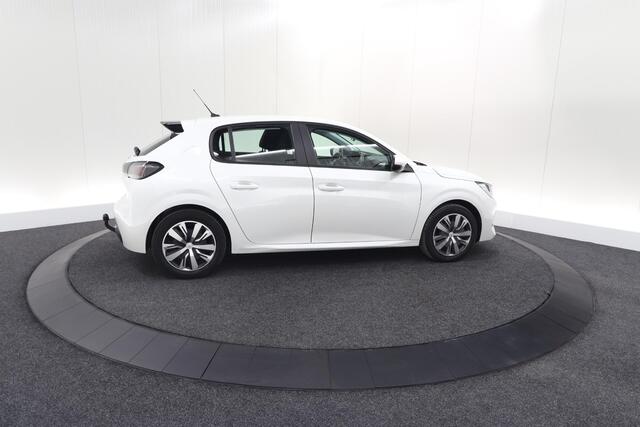 Peugeot 208 PureTech 100 EAT8 Active | Trekhaak | Parkeersensoren | Navigatie | Apple Carplay