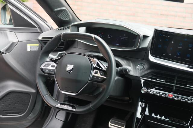Peugeot 208 1.2 Hybrid 136pk e-DCS6 GT | App Connect | Climate | Adaptive Cruise | Panoramadak | Keyless | Camera | Blind Spot | PDC