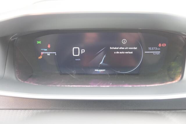Peugeot 208 1.2 Hybrid 136pk e-DCS6 GT | App Connect | Climate | Adaptive Cruise | Panoramadak | Keyless | Camera | Blind Spot | PDC