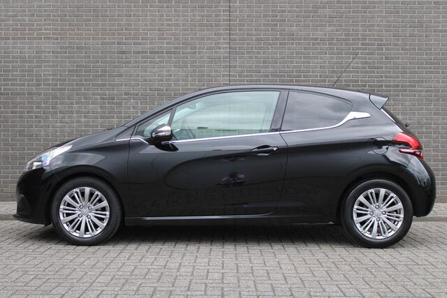 Peugeot 208 1.6 BlueHDi Allure Airco, Navigatie, Parkeersensor achter, DAB