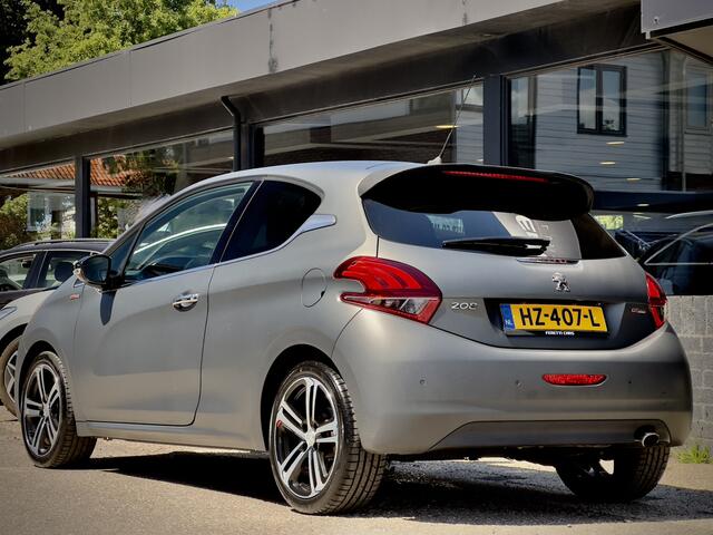 Peugeot 208 1.2 PureTech GT-LINE SPORT-LEDER NAVI CAMERA AIRCO LED LMV PDC