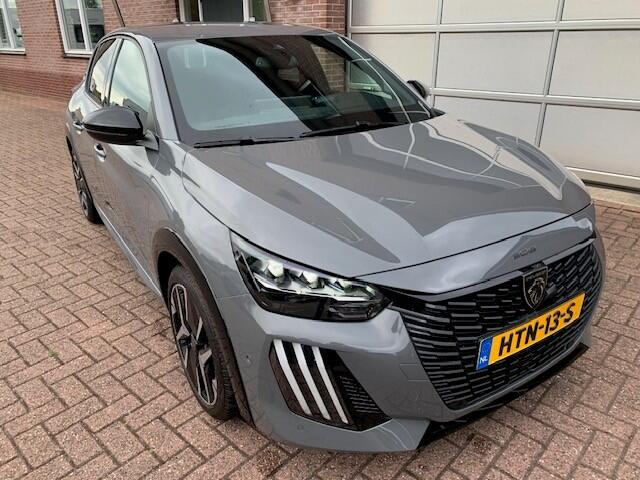 Peugeot 208 Hybrid e-DCS 136 pk GT