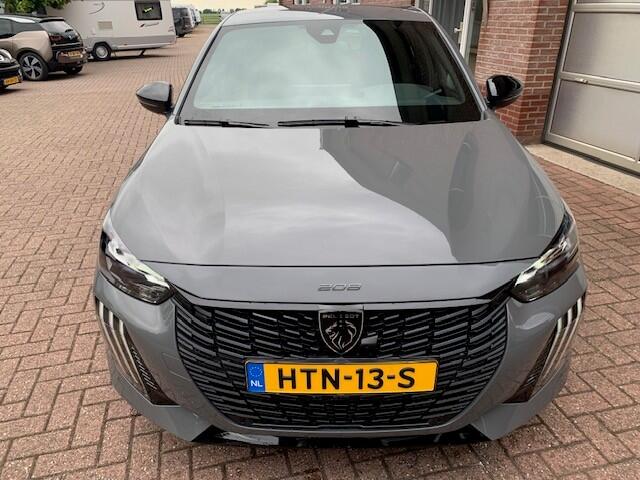 Peugeot 208 Hybrid e-DCS 136 pk GT