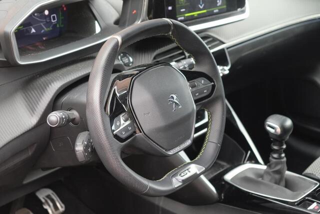 Peugeot 208 1.2 PureTech 100pk GT | Navi | Climate | Adaptive Cruise | Camera | Keyless | PDC