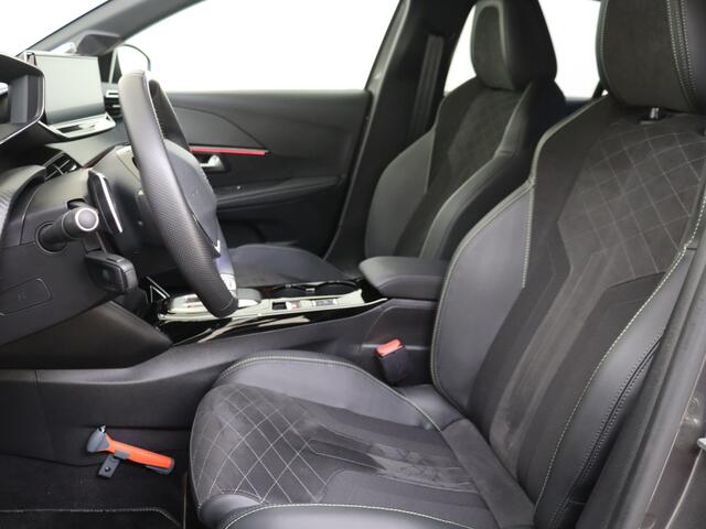 Peugeot 208 1.2 PureTech 100PK GT Pack Automaat | Stoelverwarming | Adaptive Cruise | Keyless Entry |