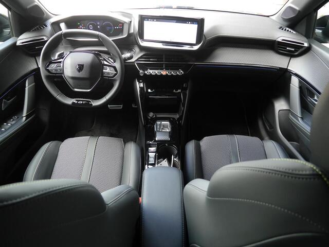 Peugeot 208 1.2 Hybrid 145 e-DCS6 GT | Automaat | Nieuwe auto | Navigatie | Camera rondom | Adaptive cruise control | Climate control | Keyless entry | Keyless start | Dodehoek detectie