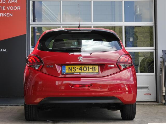 Peugeot 208 1.2 PureTech Blue Lion | Navigatie | Cruise control | Airco | Parkeersensoren achter | Electrische ramen voor | 5 deurs | Mistlampen